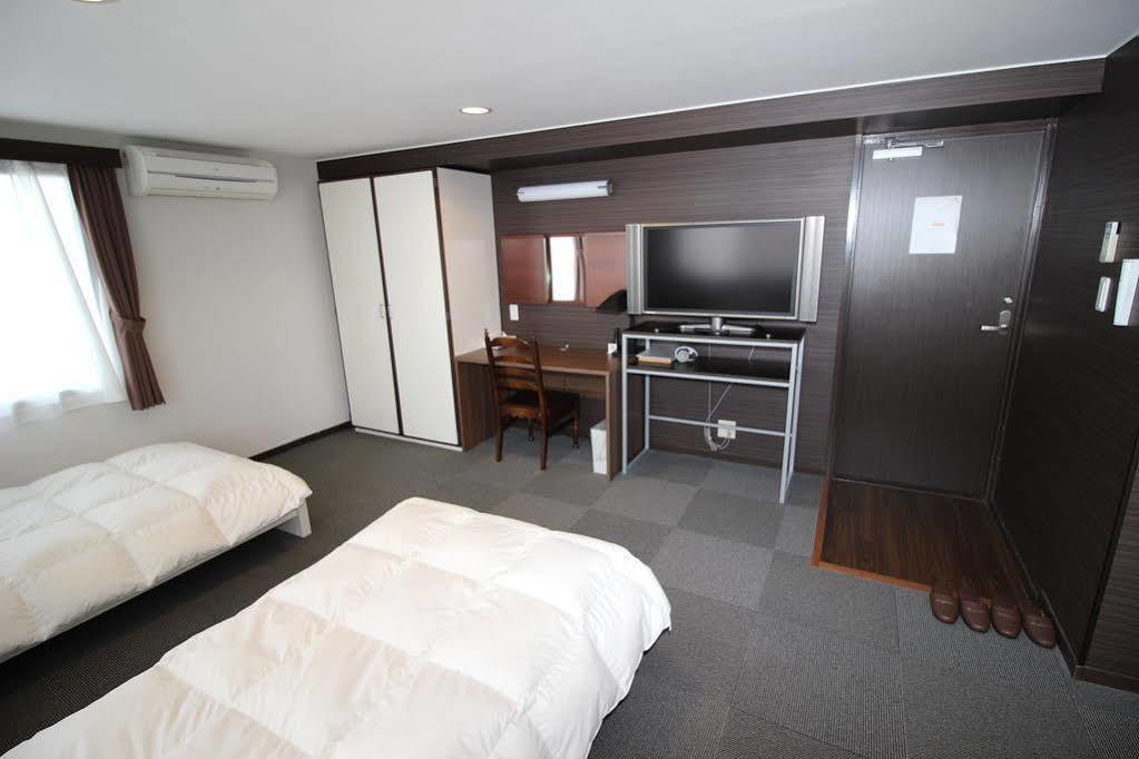 Hotel Chrysantheme Kyoto Eksteriør bilde